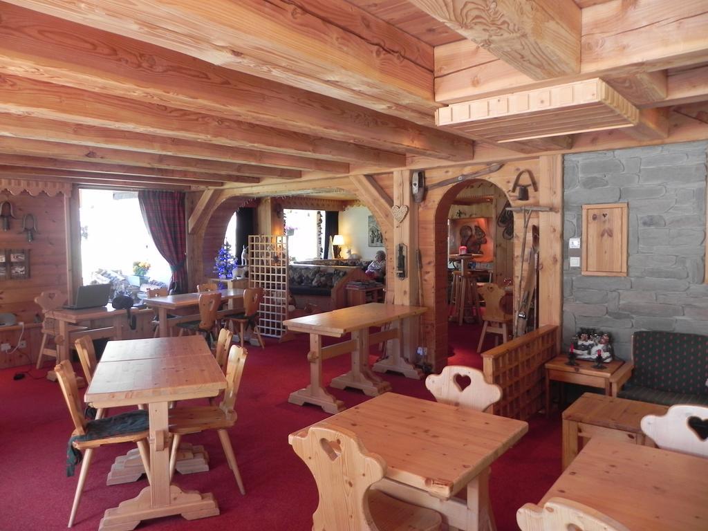 Hotel Ecureuil 바르스 외부 사진