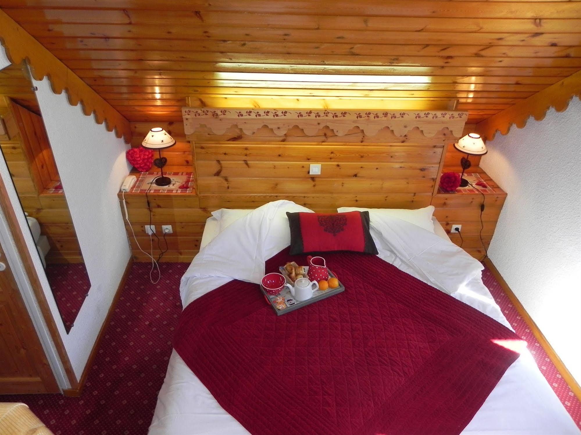 Hotel Ecureuil 바르스 외부 사진